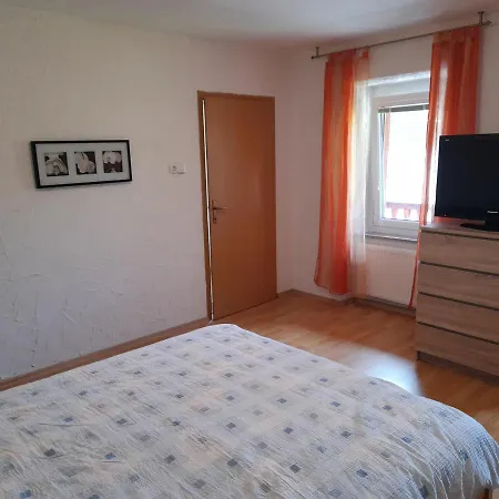 Hisa Pepi Ajdovscina